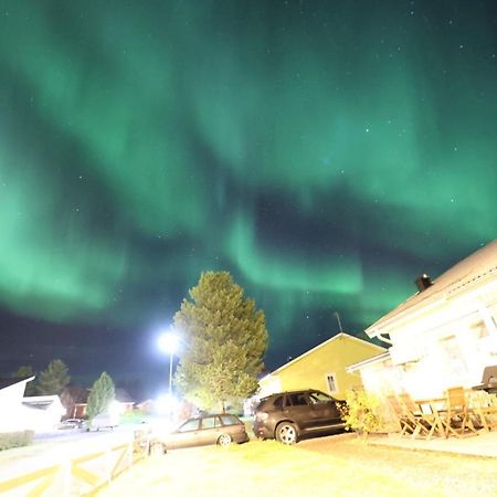 Arctic Light Holiday House Jukkasjärvi Extérieur photo